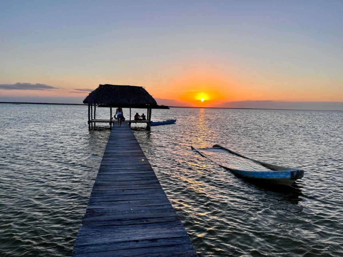 Dos Mares Barefoot Hotel El Cuyo Esterno foto